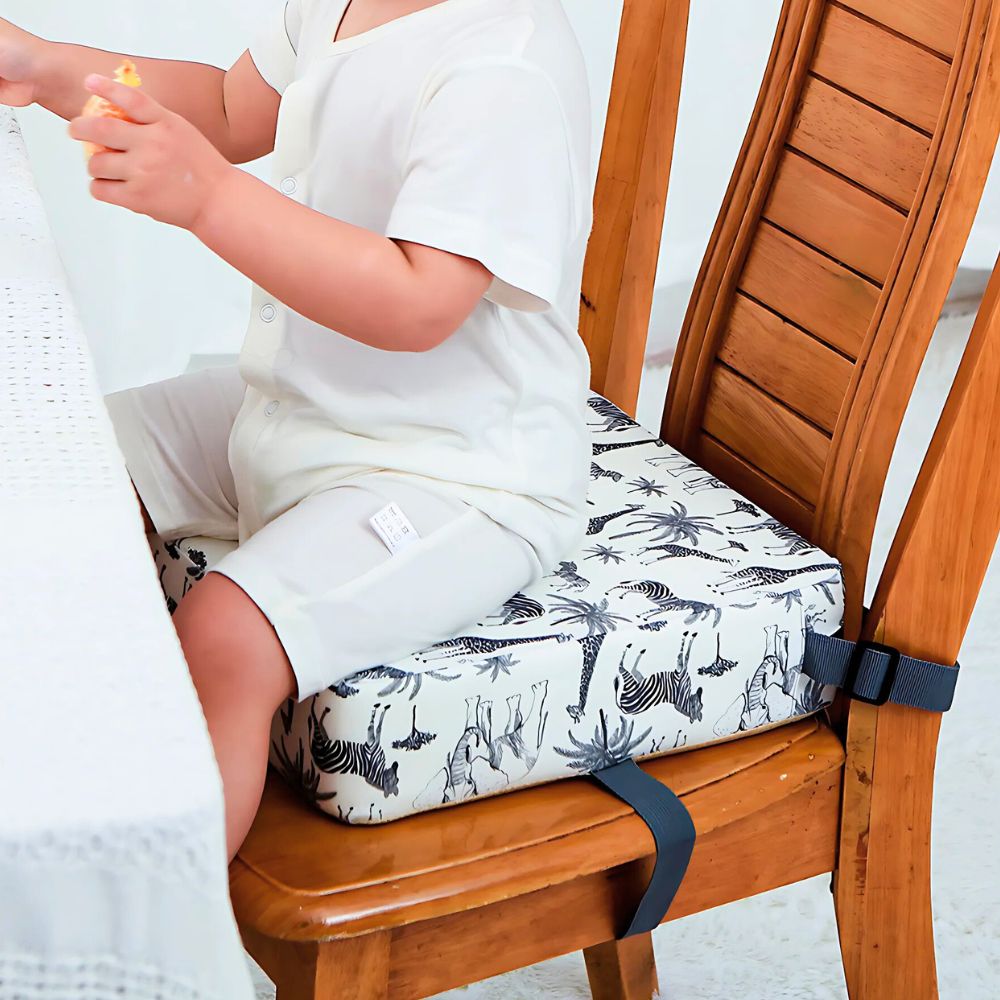Travel Booster Seat with Adjustable Height and Foldable Design, Washable Cover for Toddlers Valideals Outlet