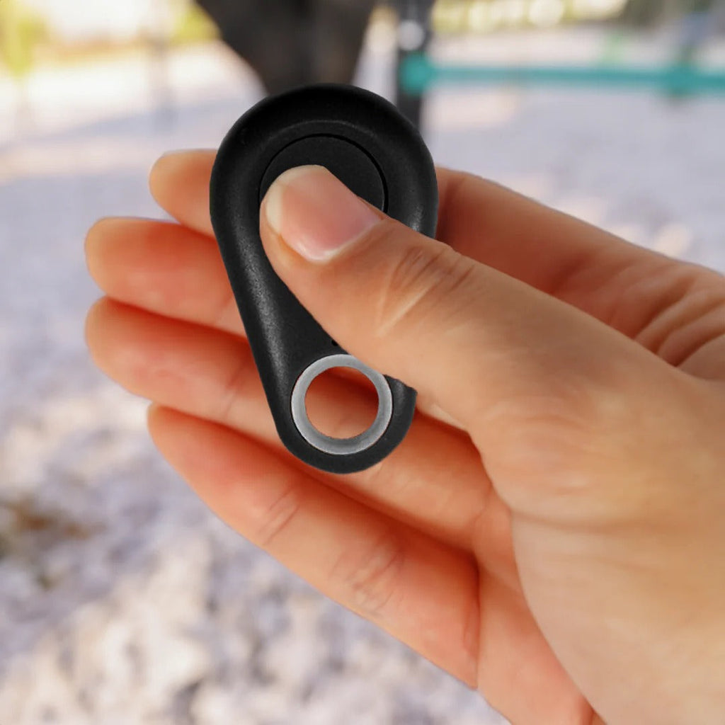 Pet GPS Tracker with Waterproof Design and 6-Month Standby, Coin-Size Tag Valideals Outlet