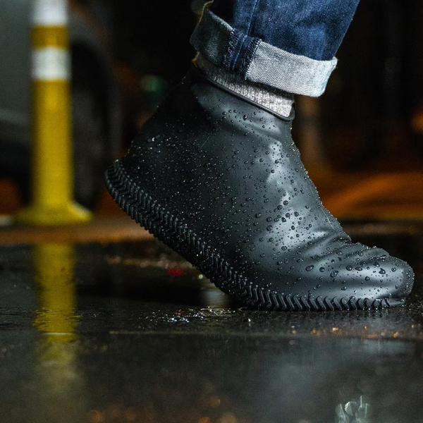 Non Slip Shoe Covers with Waterproof Silicone and Textured Tread, Foldable Packable Valideals Outlet