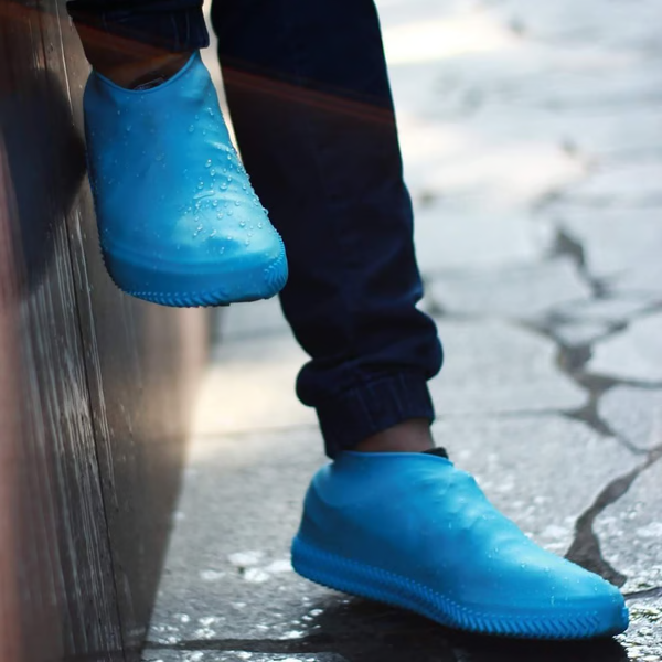 Non Slip Shoe Covers with Waterproof Silicone and Textured Tread, Foldable Packable Valideals Outlet